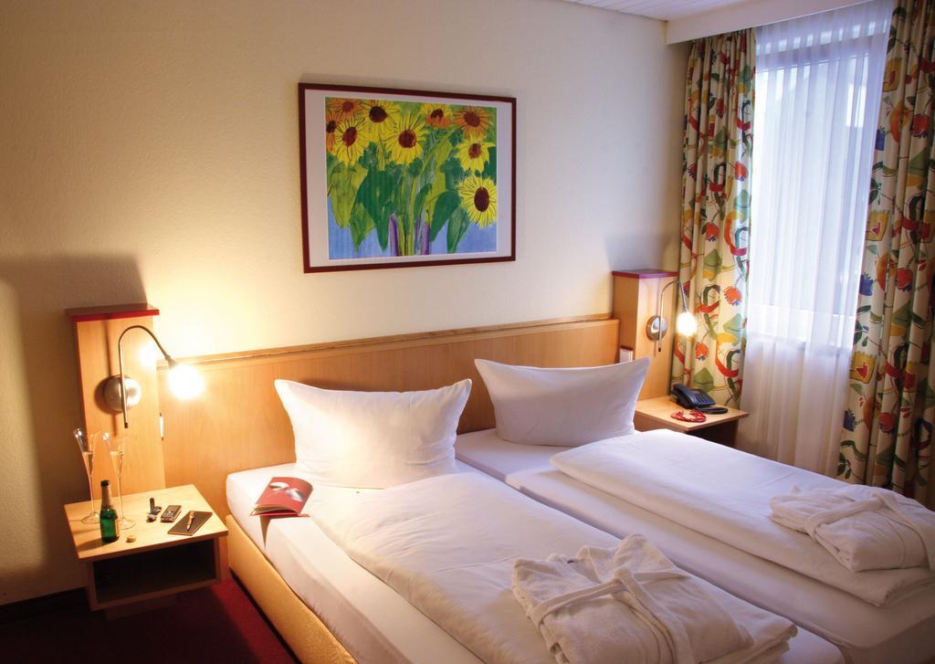 Hotel Garni Elegant Willingen  Δωμάτιο φωτογραφία